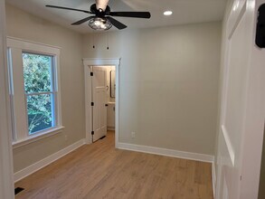 409 W 6th Ave in Gastonia, NC - Building Photo - Building Photo