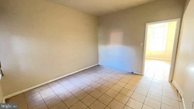 2131 S Simpson St Photo