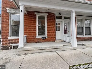 323 Market St in Newport, PA - Building Photo - Building Photo