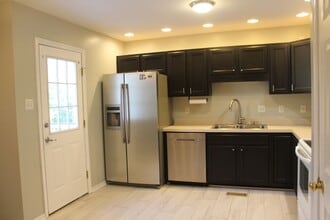 7845 Winding Ash Pl in Chesterfield, VA - Building Photo - Building Photo