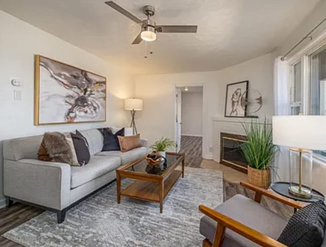 1166 Charles Pl in Reno, NV - Building Photo - Building Photo