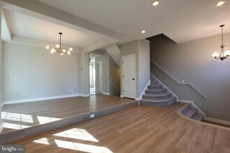 47581 Sandbank Square in Sterling, VA - Building Photo - Building Photo