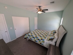 5389 S Royal Richmond Dr in Tucson, AZ - Foto de edificio - Building Photo