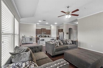 1948 Day Break Dr in Lancaster, TX - Building Photo - Building Photo