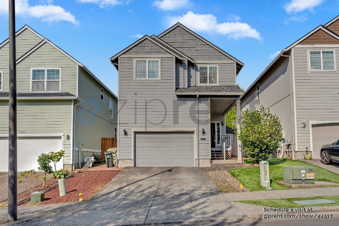 3963 NW 148th Pl in Portland, OR - Foto de edificio