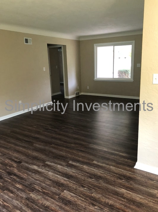 707 25th St SE in Cedar Rapids, IA - Foto de edificio - Building Photo