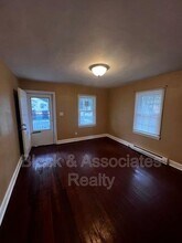 1006 Hackett St in Greensboro, NC - Building Photo - Building Photo