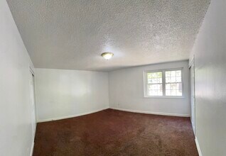 928 N Prairie Ave in Joliet, IL - Building Photo - Building Photo