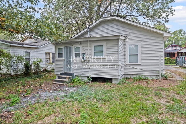 824 Carson St in Memphis, TN - Building Photo - Building Photo