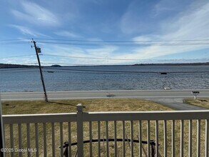 1379 NY-9P in Saratoga Springs, NY - Building Photo - Building Photo