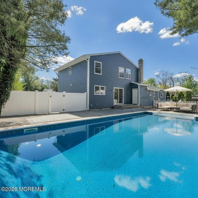 property at 1143-1145-1145 Roe Ave