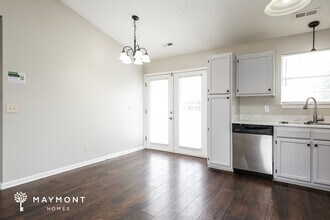 408 Raspberry Ln in Fountain Inn, SC - Building Photo - Building Photo