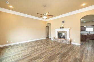 13427 Meadow Ridge in Fayetteville, AR - Building Photo - Building Photo