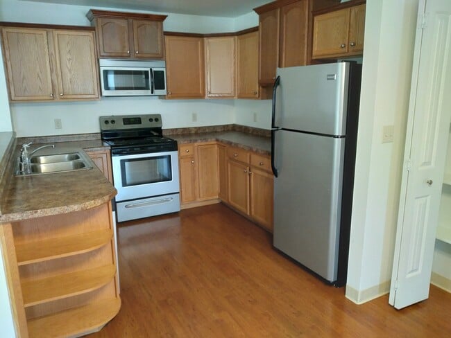 property at 2780 Hidden Dr