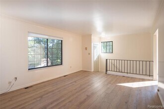 276 Meadow Bridge Dr in Rochester Hills, MI - Building Photo - Building Photo