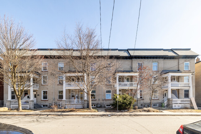 93 Goulburn Av in Ottawa, ON - Building Photo - Building Photo