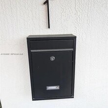 900 NW 8th Ave in Pompano Beach, FL - Building Photo - Building Photo