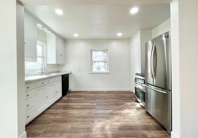 property at 7600 Grand Ave S