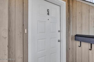 290 N Main St in Ocean Township, NJ - Building Photo