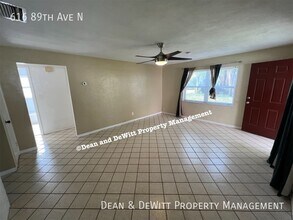 616 89th Ave N in St. Petersburg, FL - Building Photo - Building Photo