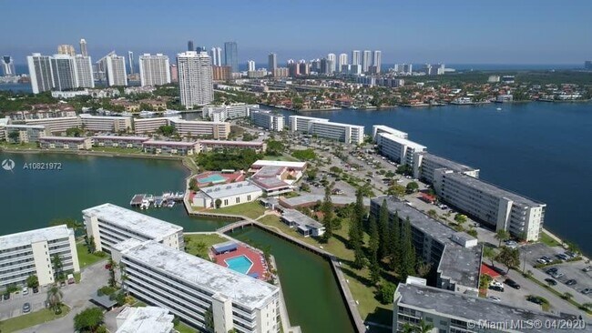 2859 Leonard Dr-Unit -G308 in Aventura, FL - Building Photo - Building Photo