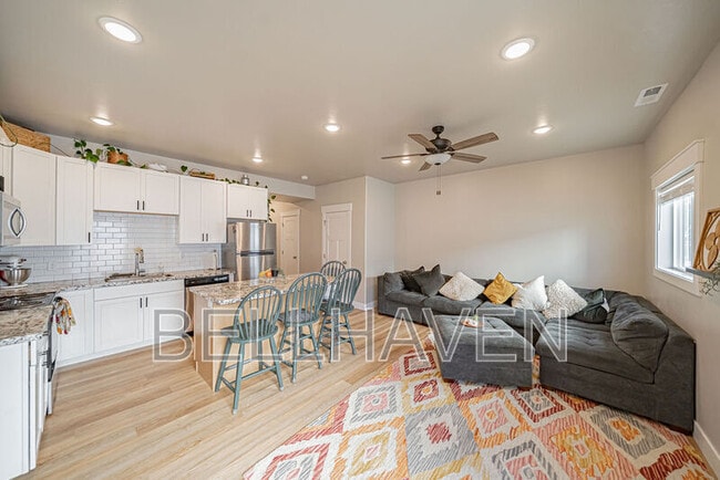 380 S 3rd W in Rigby, ID - Building Photo - Building Photo