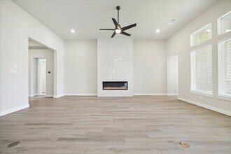 2022 Serene Spgs Dr in Richmond, TX - Building Photo - Building Photo