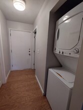 200 Brook Village Rd in Nashua, NH - Building Photo - Building Photo