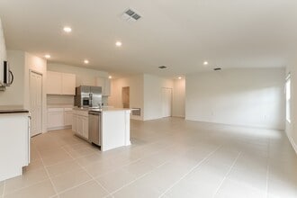 1370 Inkberry Cir in DeLand, FL - Building Photo - Building Photo