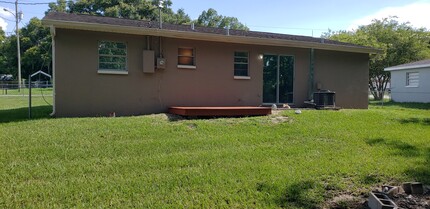 27111 Aubrey Ave in Brooksville, FL - Building Photo - Building Photo