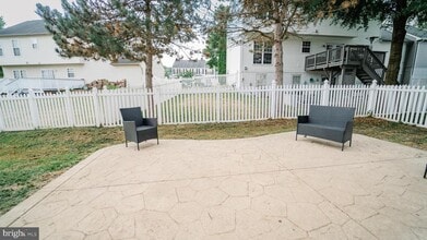 16919 Gentle Wood Ln in Dumfries, VA - Building Photo - Building Photo