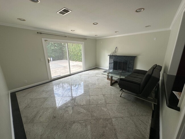 3071 Platte Dr in Costa Mesa, CA - Building Photo - Building Photo
