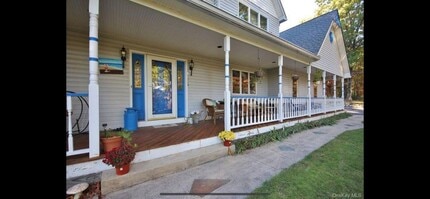 15 Ryder Ct in Stony Point, NY - Building Photo - Building Photo