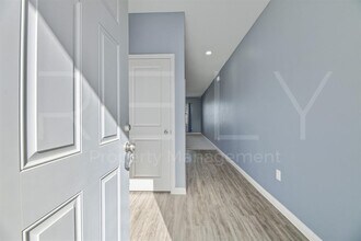 220 Wonderful Life Way in Jarrell, TX - Building Photo - Building Photo