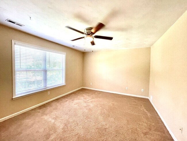 2665 Springhaven Dr in Virginia Beach, VA - Building Photo - Building Photo