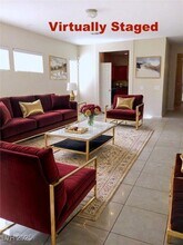 6828 Woodland Vase Ct in Las Vegas, NV - Foto de edificio - Building Photo