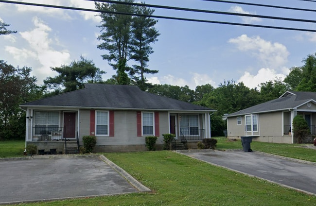 443 Oriole Dr