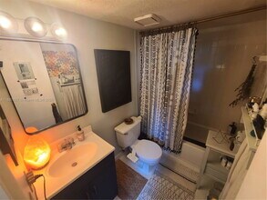 1305 Drexel Ave in Miami Beach, FL - Building Photo - Building Photo