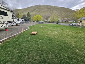 165 Heath Dr in Riggins, ID - Building Photo - Building Photo