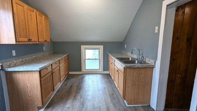 1043 Chestnut St in Muskegon, MI - Building Photo - Building Photo