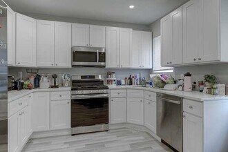 212 Jefferson Ave in Mineola, NY - Building Photo - Building Photo