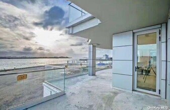 14- 50 110th St-Unit -N208 in Queens, NY - Building Photo - Building Photo