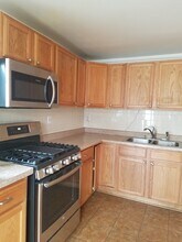 1802 Hovland Ct, Unit 1 in Evanston, IL - Foto de edificio - Building Photo