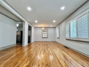 1189 Clearview Dr NE in Atlanta, GA - Building Photo - Building Photo