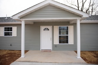 6418 Dunn Rd in Desloge, MO - Building Photo - Building Photo