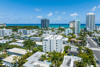 The Gallery in Fort Lauderdale, FL - Building Photo - Building Photo