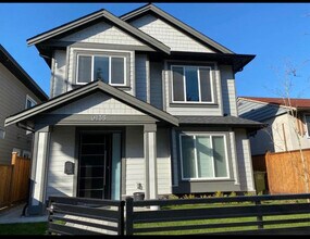 9135 Steveston Hwy in Richmond, BC - Building Photo - Building Photo