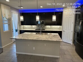 343 Silva Pl in Henderson, NV - Building Photo - Building Photo