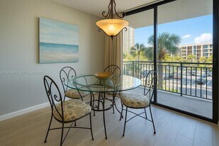 3031 N Ocean Blvd in Fort Lauderdale, FL - Building Photo