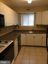 11408 Cherry Hill Rd-Unit -MC-102 in Beltsville, MD - Foto de edificio - Building Photo